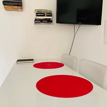Chalet Allegra Red Batzen